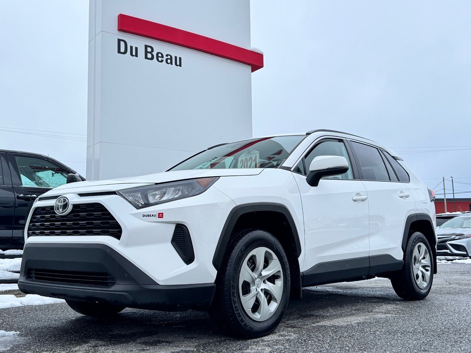 2021 Toyota RAV4 LE FWD / GARANTIE FULL 28-10-26=100KM WOW ! / in Thetford Mines, Quebec