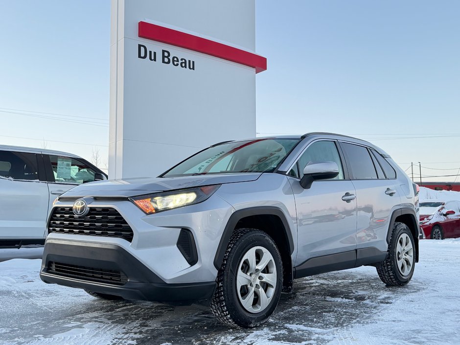 2021 Toyota RAV4 LE AWD / INSPECTÉ / RÉPARÉ / 1 SEUL PROPRIÉTAIRE in Thetford Mines, Quebec