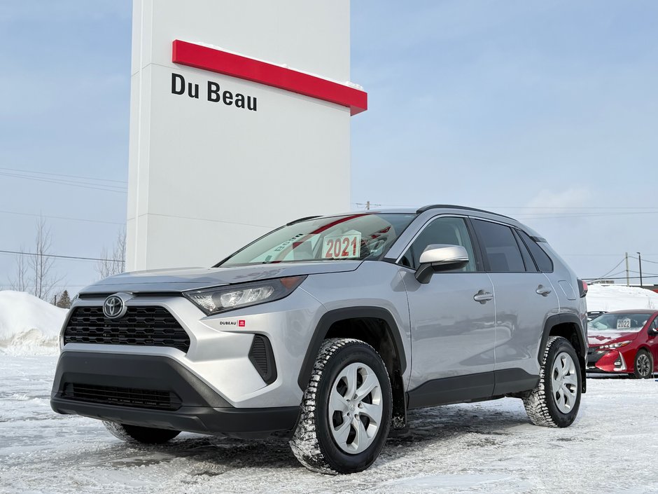 2021 Toyota RAV4 LE AWD / PRIX IMBATTABLE / HYPER FIABLE / in Thetford Mines, Quebec