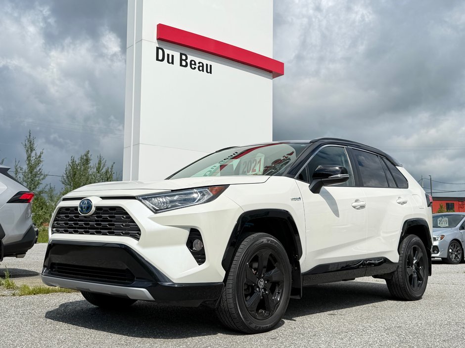 Toyota RAV4 XSE HYBRIDE / 148.300KM / PNEUS NEUFS / HITCH / 2021 à Thetford Mines, Québec