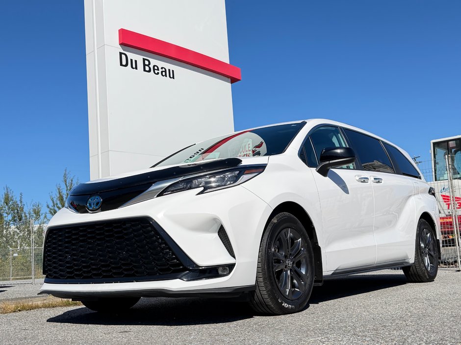 Toyota Sienna XSE AWD *TECHNO* TRÈS RARE / PAS VU L'HIVER / 2024 à Thetford Mines, Québec