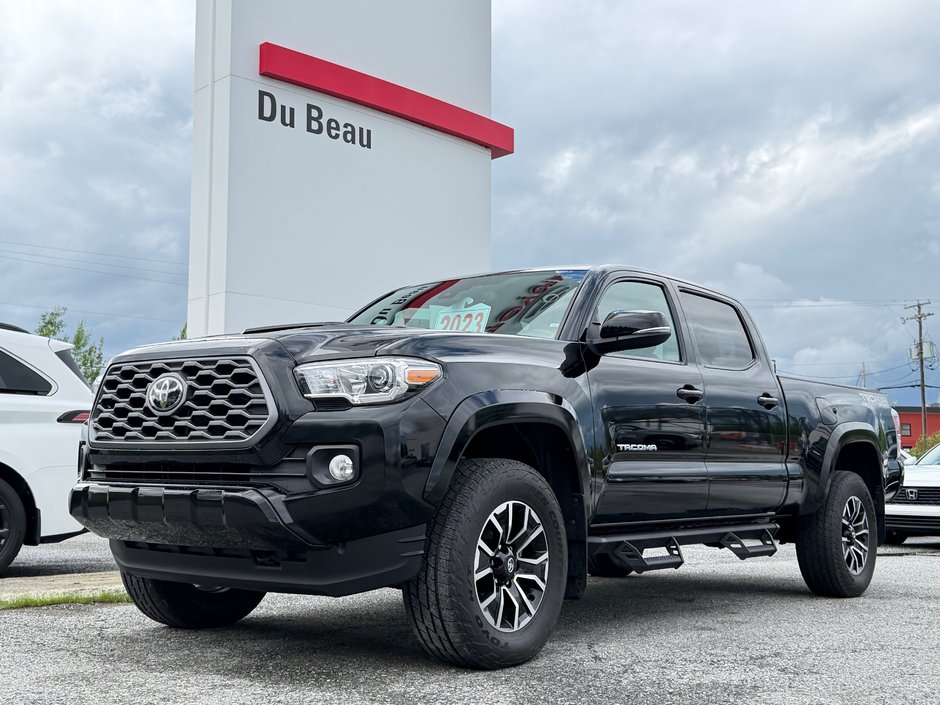 Toyota Tacoma D-CAB / 4X4 / TRD SPORT / 37.500KM / TOILE / MARCHEPIEDS  / 2023 à Thetford Mines, Québec