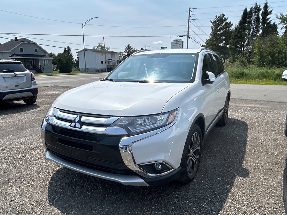 2018 Mitsubishi Outlander ES in Chandler, Quebec