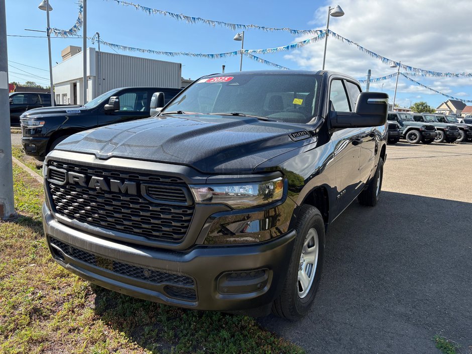 Ram 1500 TRADESMAN 2025 à Paspébiac, Québec