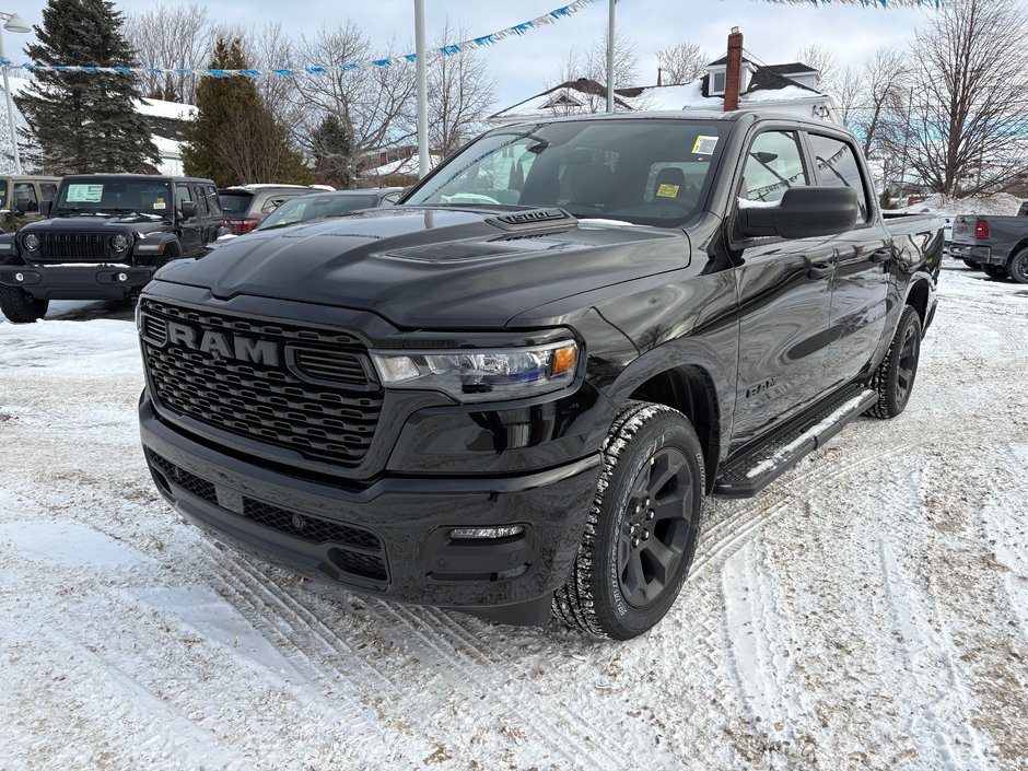 Ram 1500 EXPRESS 2026 à Paspébiac, Québec