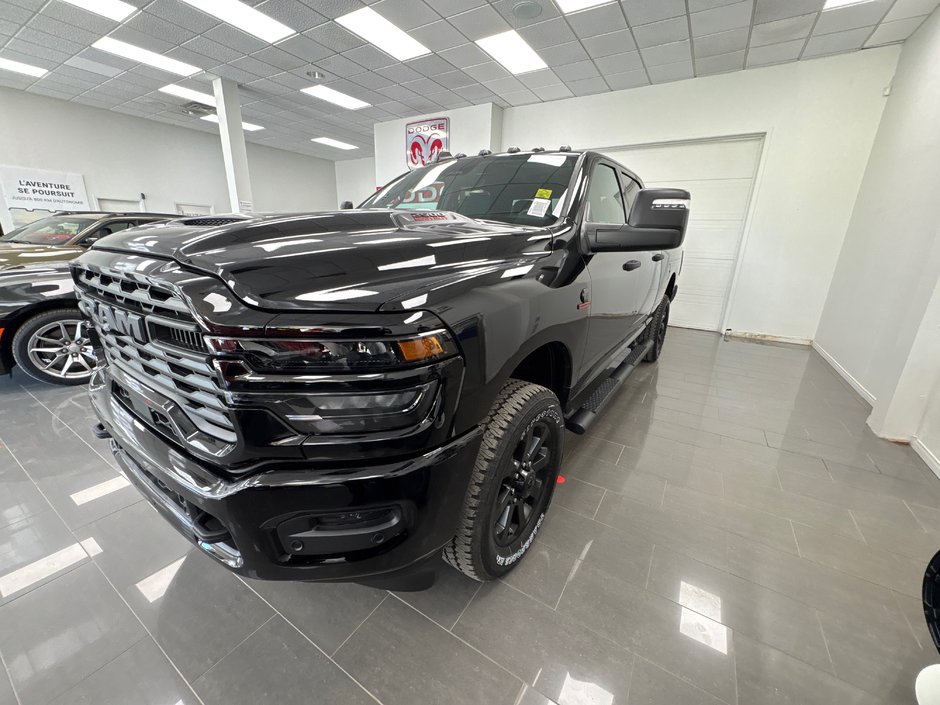 Ram 2500 BLACK EXPRESS 2027 à Paspébiac, Québec