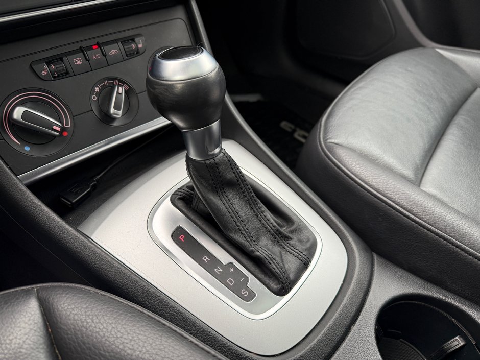 2016 Audi Q3 Technik-16