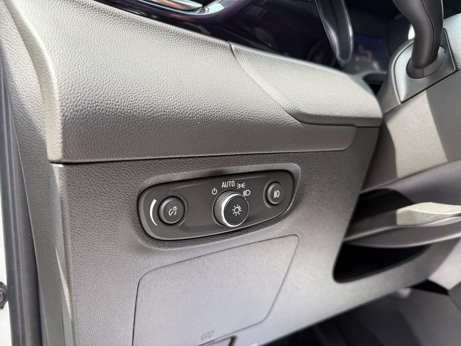 Buick Encore GX Select 2022-11