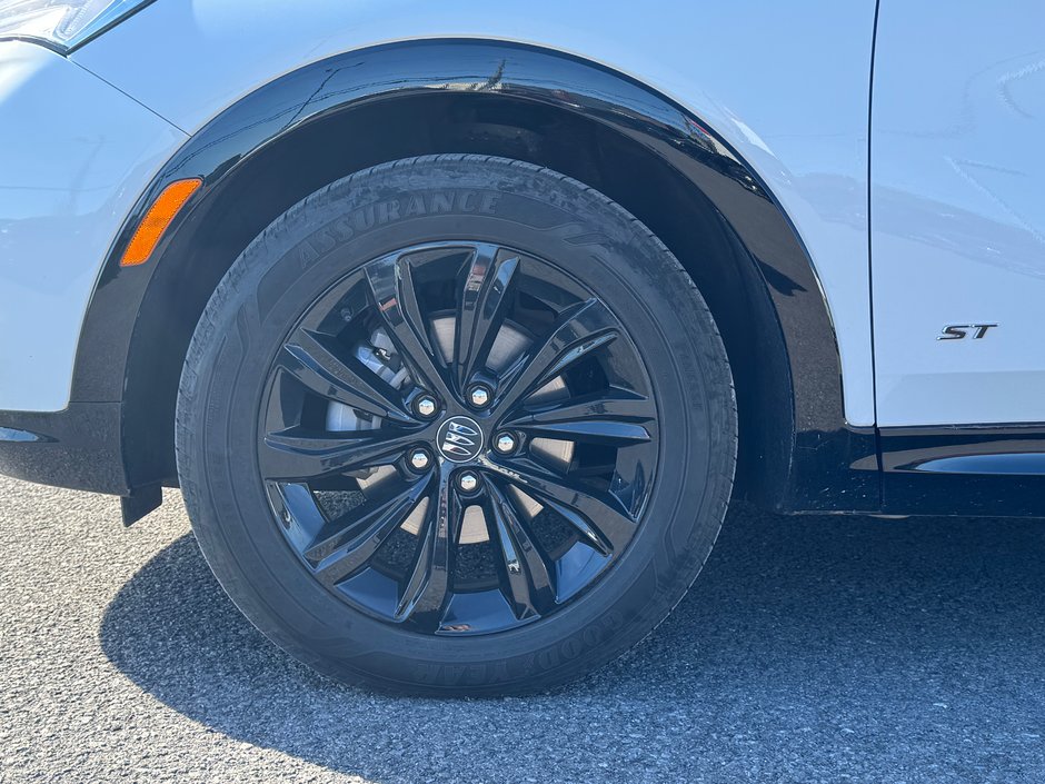 Buick Envista Sport Touring 2025-10