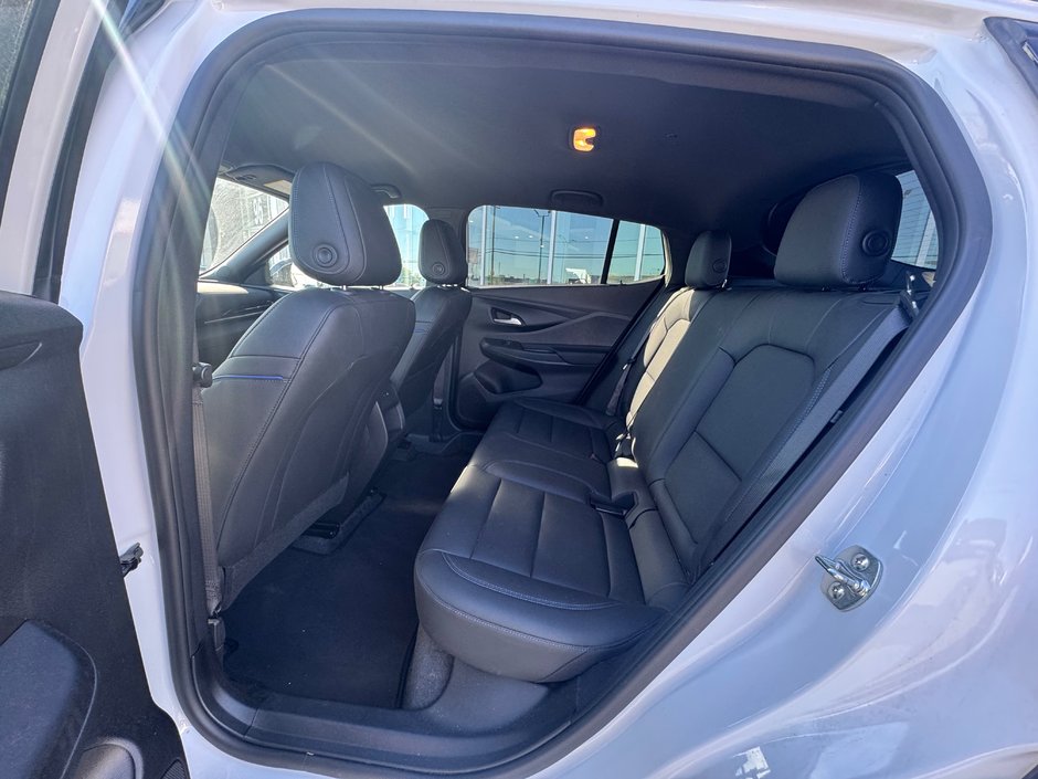 Buick Envista Sport Touring 2025-8