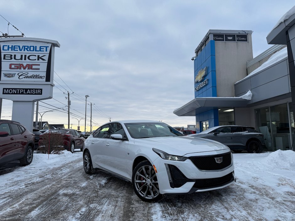 Cadillac CT5 Sport 2023 à Drummondville, Québec - w940px