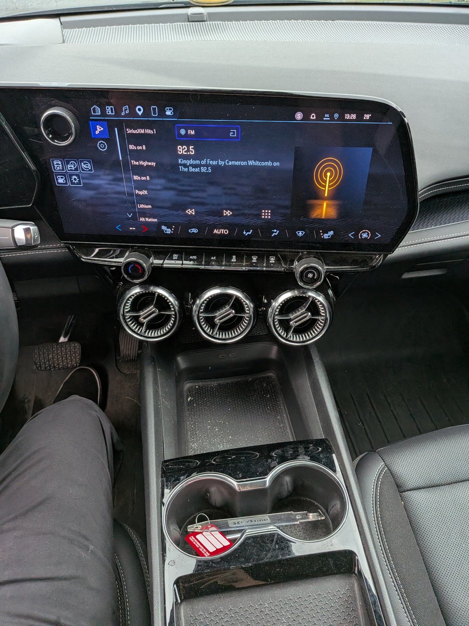 2025 Chevrolet Blazer EV AWD LT-13
