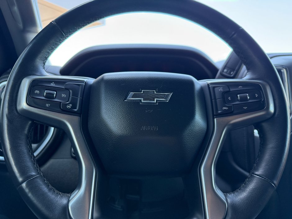Chevrolet Silverado 1500 LTD LT Trail Boss 2022-12
