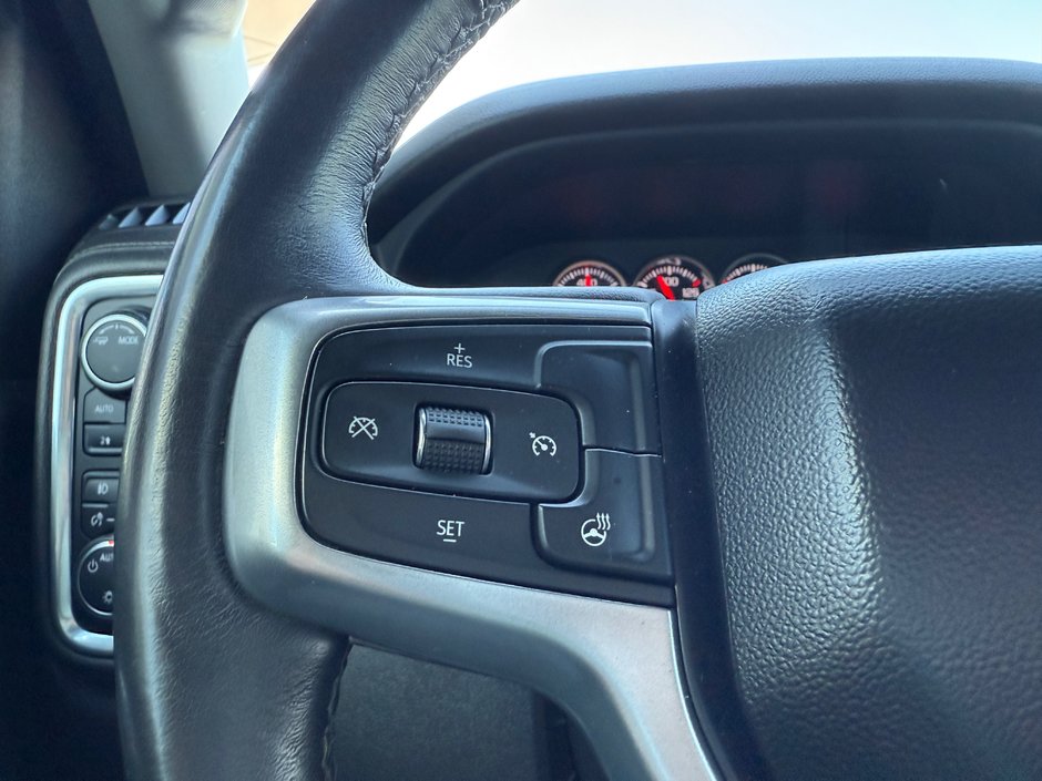 Chevrolet Silverado 1500 LTD LT Trail Boss 2022-13