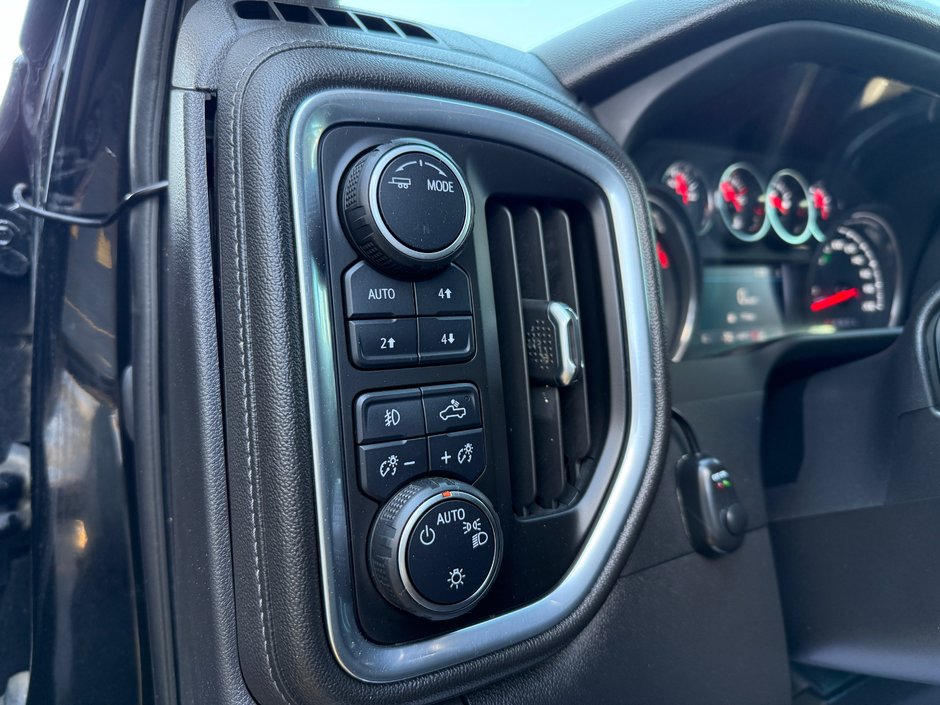 Chevrolet Silverado 1500 LTD LT Trail Boss 2022-11