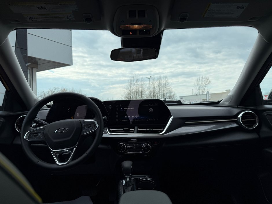 2025 Chevrolet Trax ACTIV-8