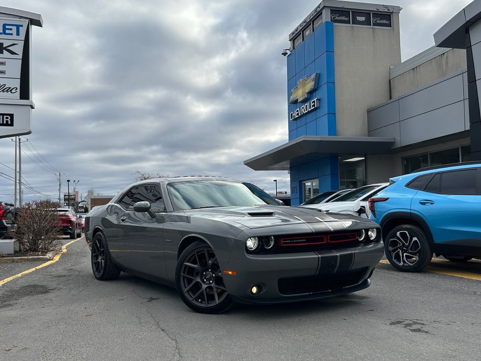 Challenger R-T MANUEL 2017 à Drummondville, Québec - w940px