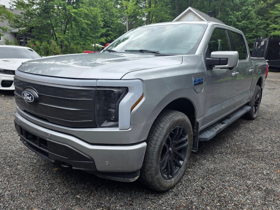 Ford F-150 Lightning LARIAT SUPERCREW AWD ELECTRIQUE 2024 à St-Jean-Sur-Richelieu, Québec