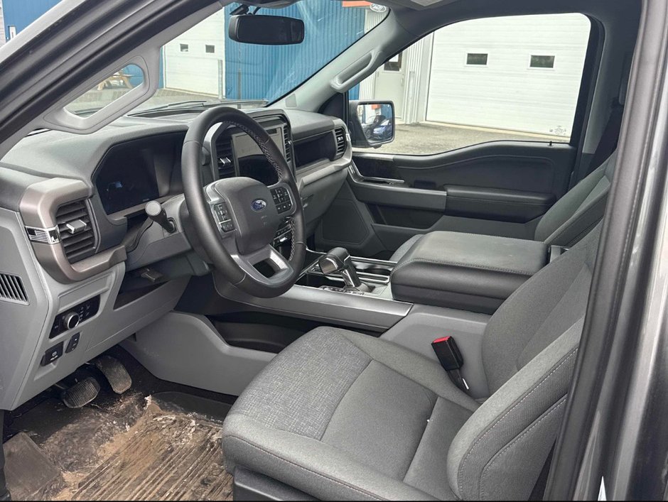 Ford F-150 Lightning XLT SuperCrew 4x4 Navigation 2025-3