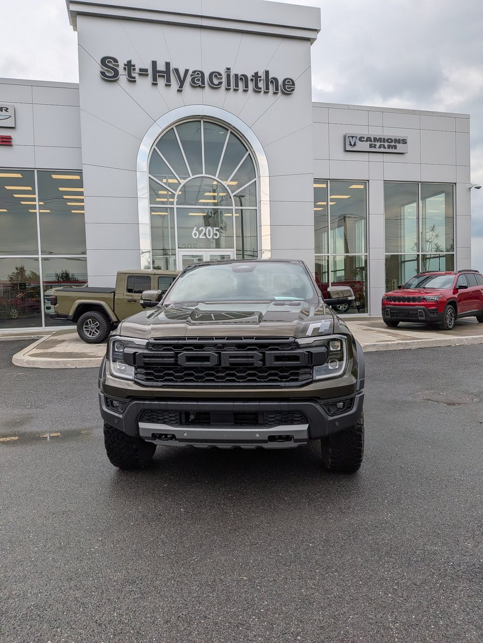 2024 Ford Ranger Raptor-3