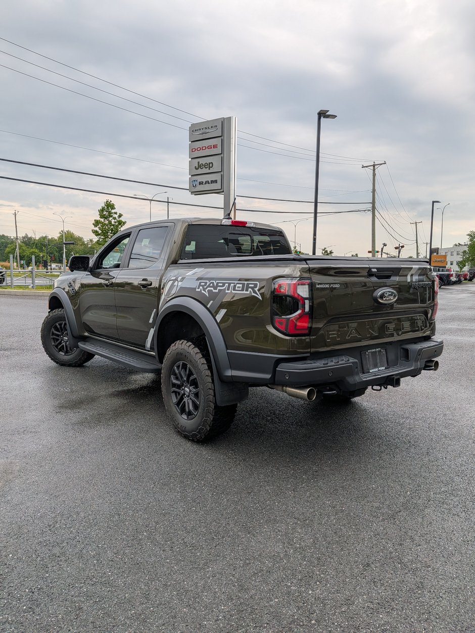 2024 Ford Ranger Raptor-1