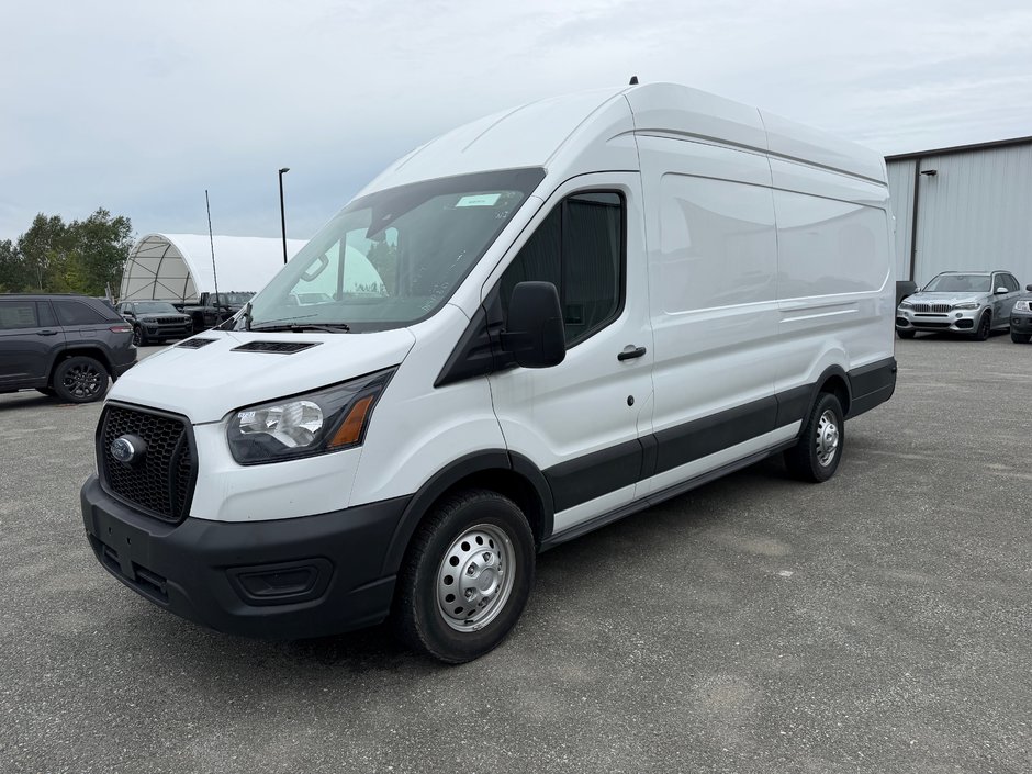 Ford Transit Cargo Van 250 HIGH ROOF AWD 2025 à Sherbrooke, Québec