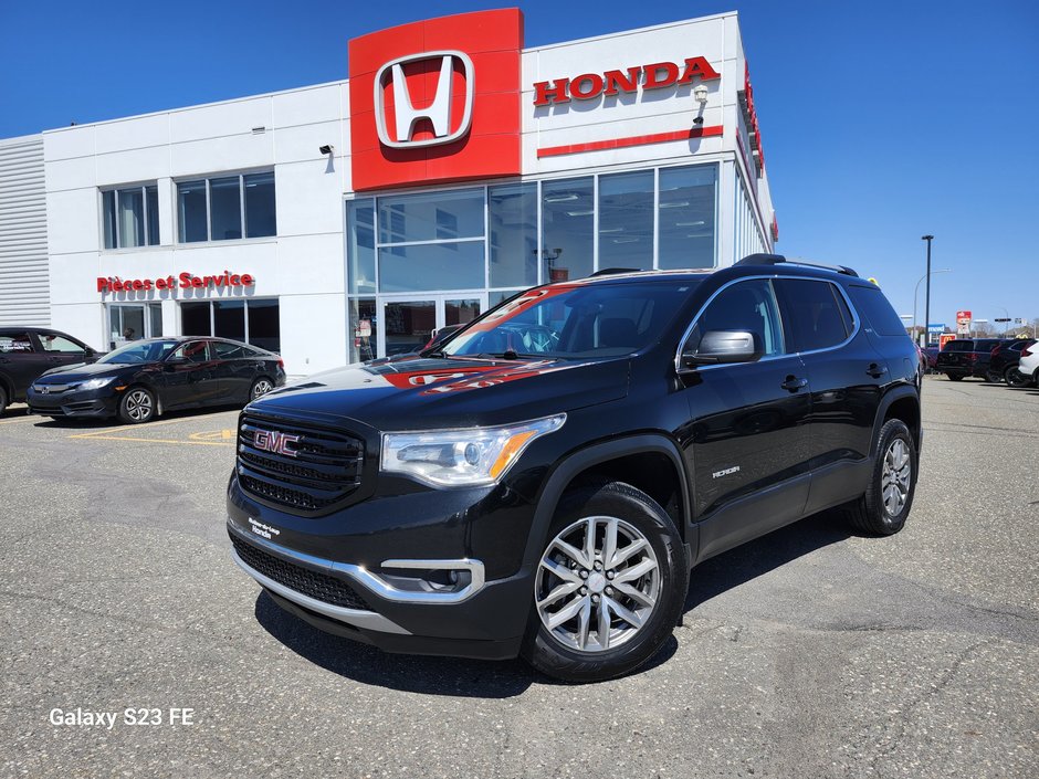 GMC ACADIA SLE  2017 à Rivière-du-Loup, Québec