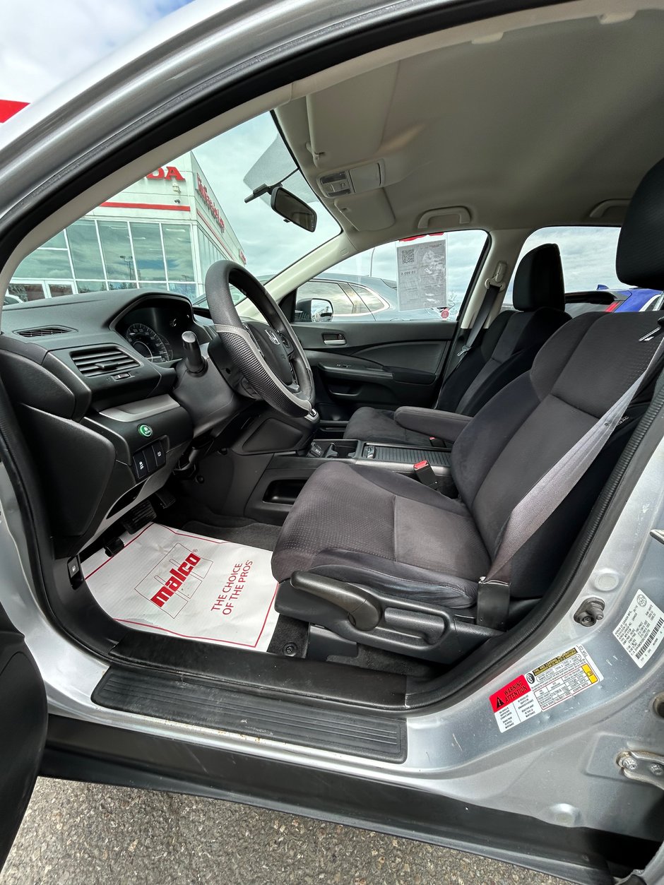 Honda CR-V LX 2WD  2014-10