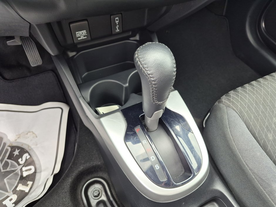 2020 Honda Fit EX-17