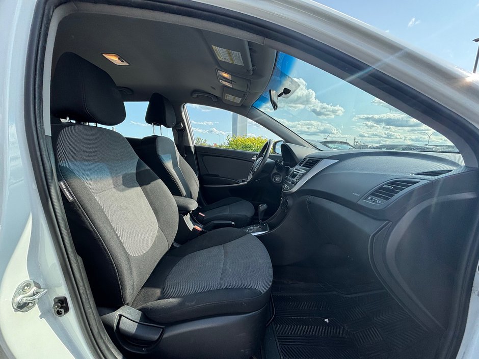 Hyundai Accent GL 2014 Économique - Climatisation