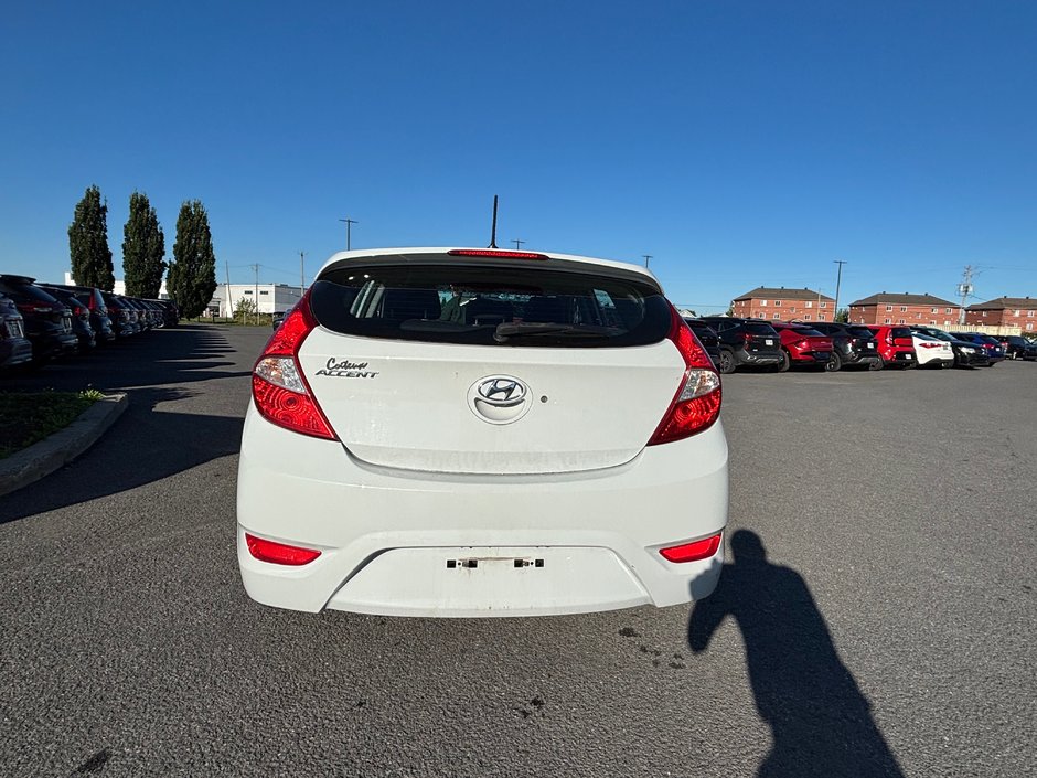 2017 Hyundai Accent SE-3