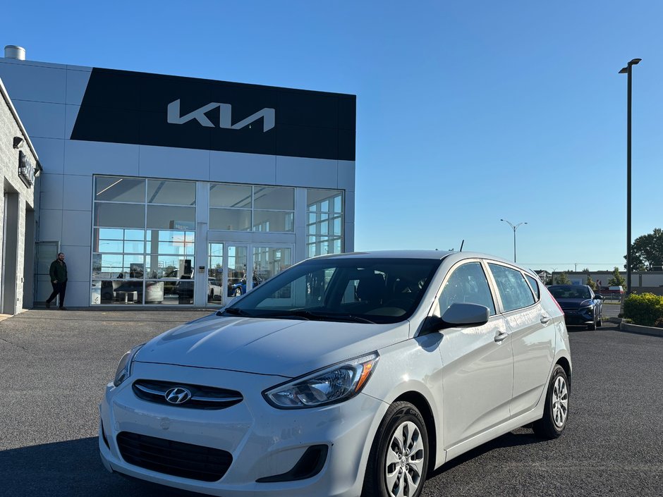 2017 Hyundai Accent SE-0