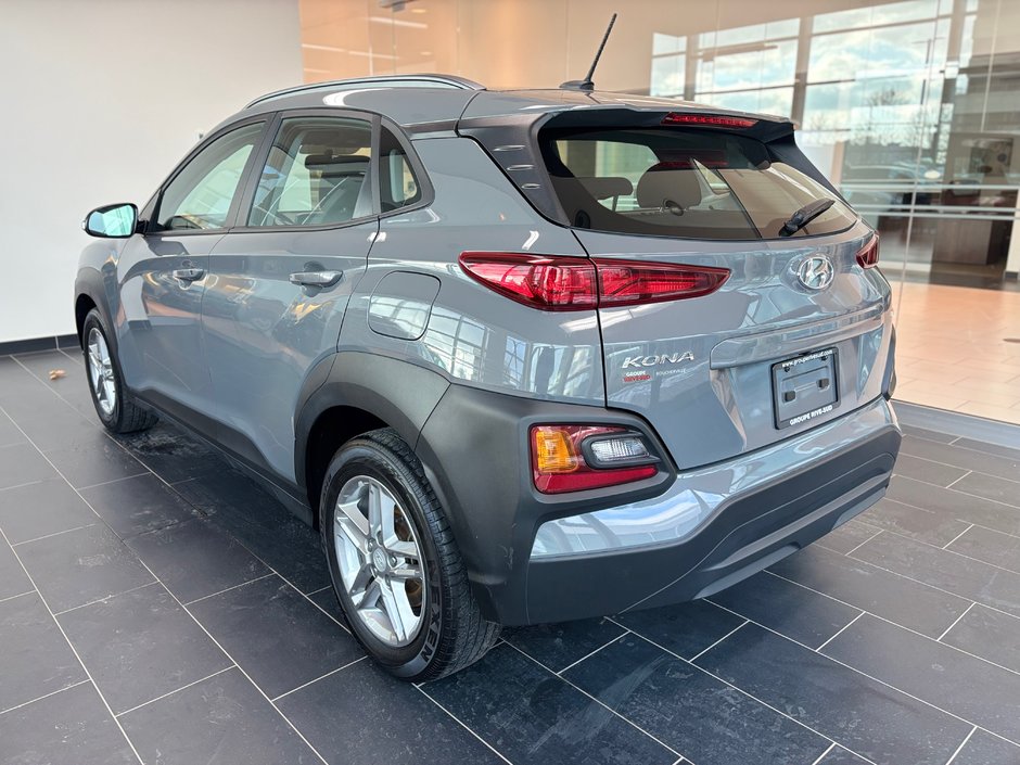 Hyundai Kona Essential 2021-5