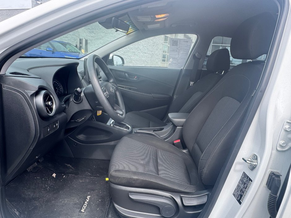 Hyundai Kona Essential 2023 AWD + CARPLAY+ CAMÉRA DE RECUL