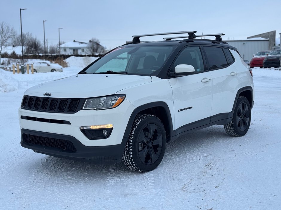 2021 Jeep Compass ALTITUDE 4X4 | ENSEMBLE TEMPS FROID in Sherbrooke, Quebec