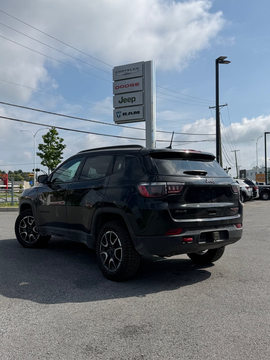 Jeep Compass Trailhawk 2025-1
