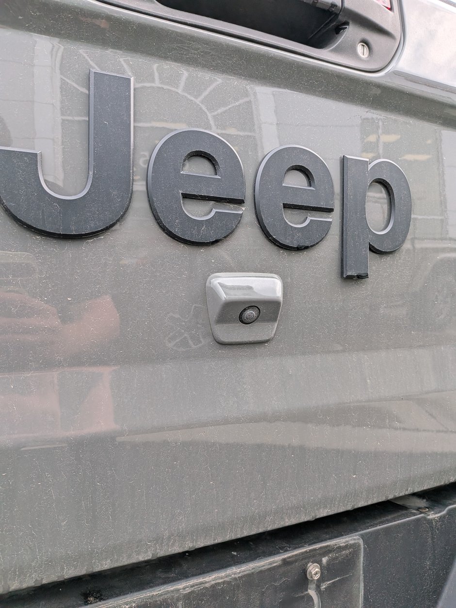 2021 Jeep Gladiator Sport S-7