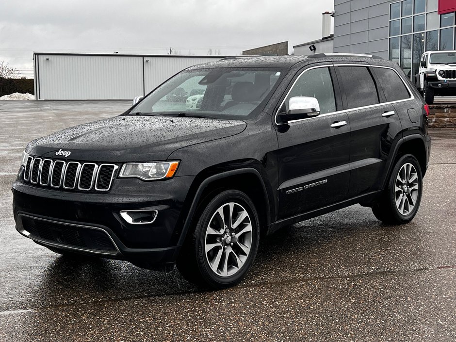 2018  Grand Cherokee LIMITED 4X4 // CUIR // ENS. SÉCURITÉ // NAV in Sherbrooke, Quebec