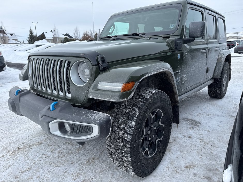 Jeep Wrangler 4xe Unlimited Sahara 4XE Cuir - GPS 2023 à St-Jean-Sur-Richelieu, Québec