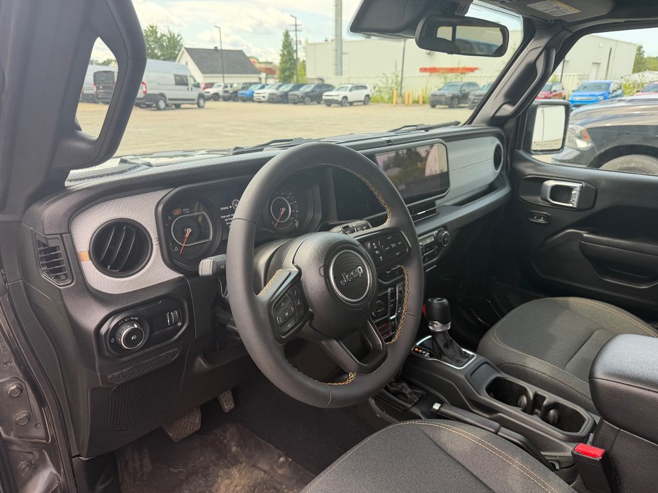Jeep Wrangler Willys 2024-11