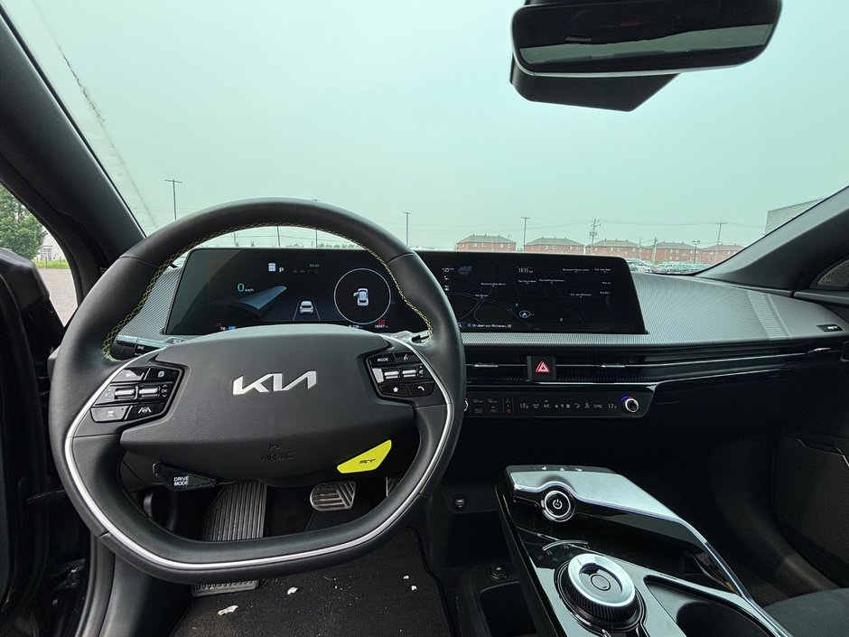 Kia EV6 AWD Long Range GT 2023 MODÈLE PERFORMANCE, FAIBLE KILOMÉTRAGE!