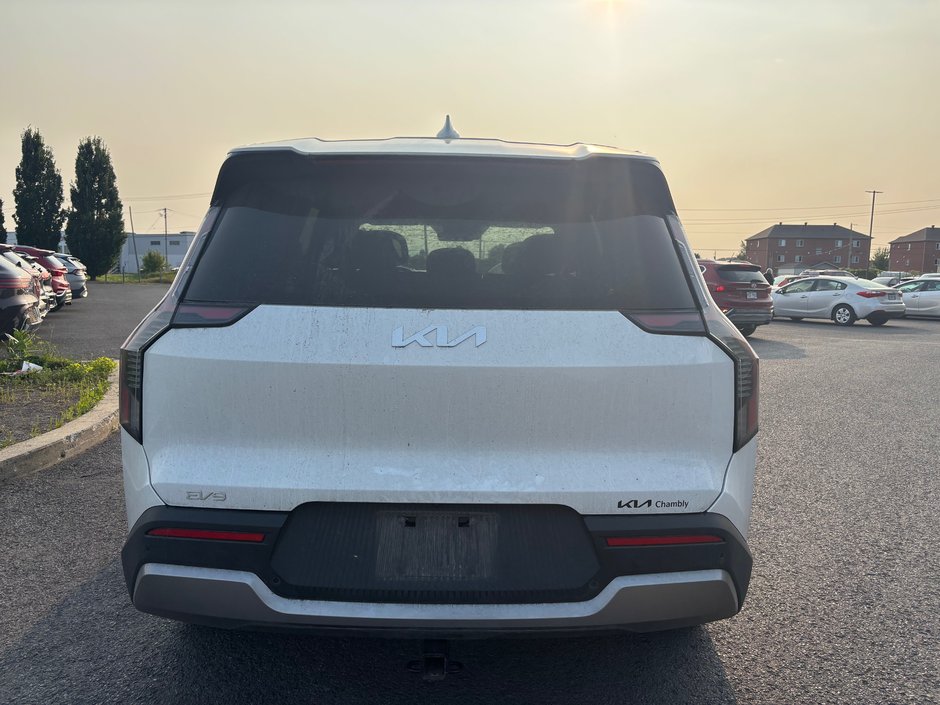 Kia EV9 Wind 2024 PROPULSION + Jusqu'à 480km d'autonomie