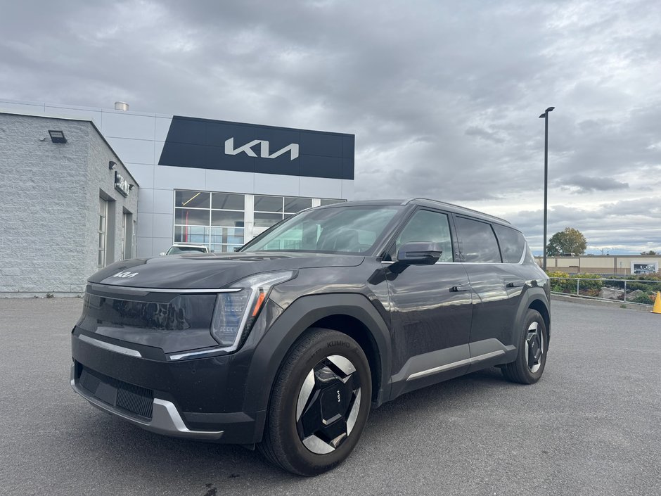 Kia EV9 Land 2025 AWD/ Jusqu'à 451 km d'autonomie
