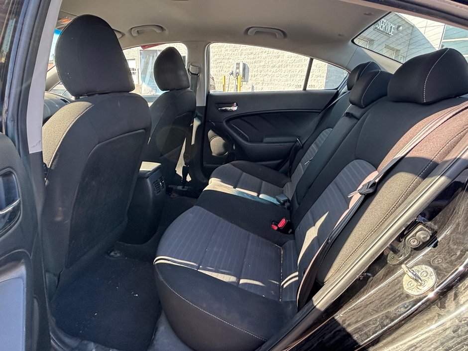 2018 Kia Forte EX-8