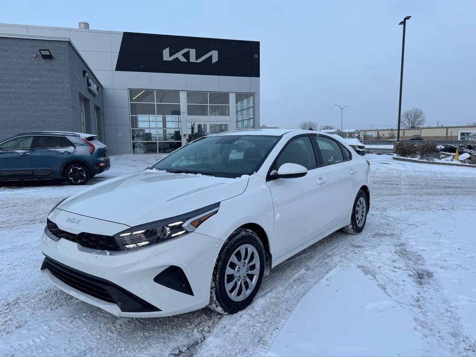 2024 Kia Forte LX-0