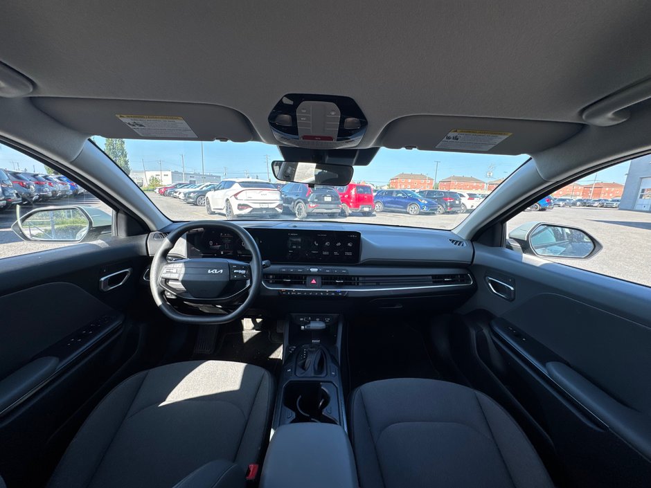 2025 Kia K4 LX Heated seats + Backup camera + CarPlay
