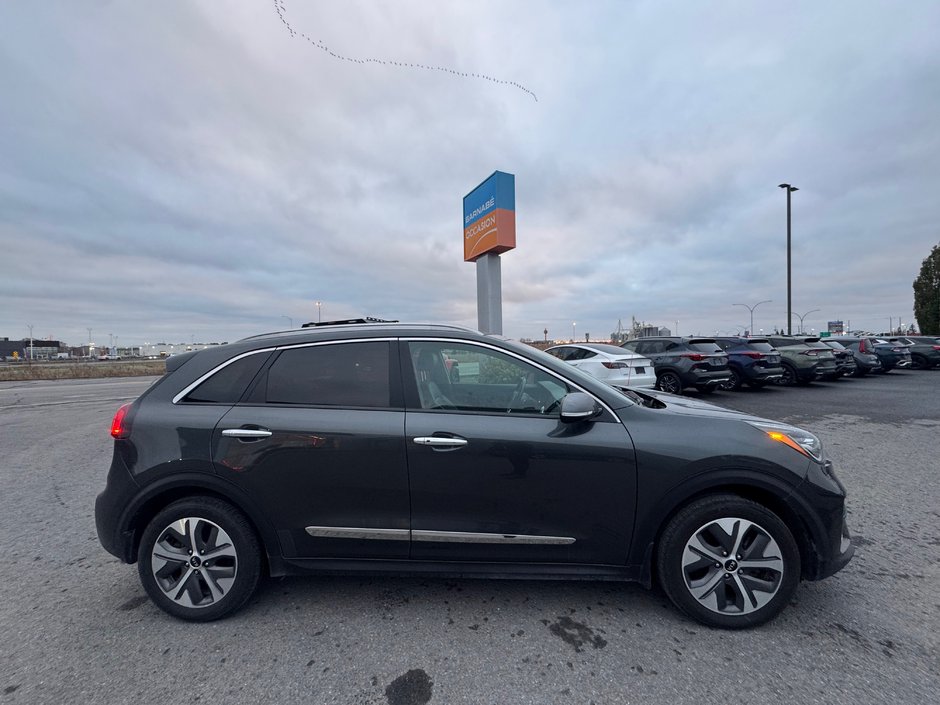 Kia Niro EV SX TOURING 2021 Jusqu'à 385km + TOIT + CUIR + NAV