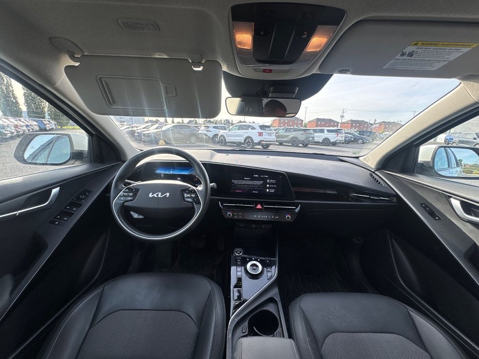 2024 Kia Niro EV WIND+ Heated seats + Backup camera + CarPlay
