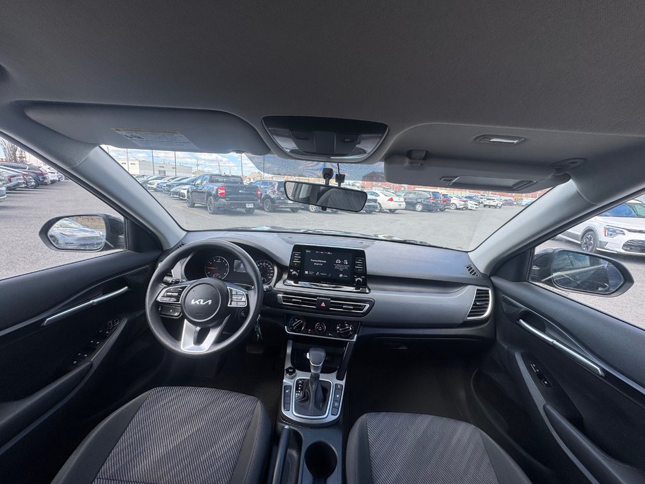 2022 Kia Seltos LX-5