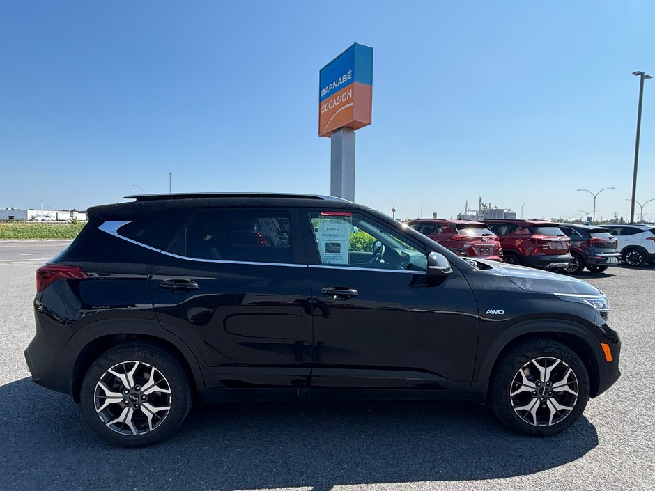 Kia Seltos EX 2023 Toit ouvrant - Volant chauffant - Sièges chauffants